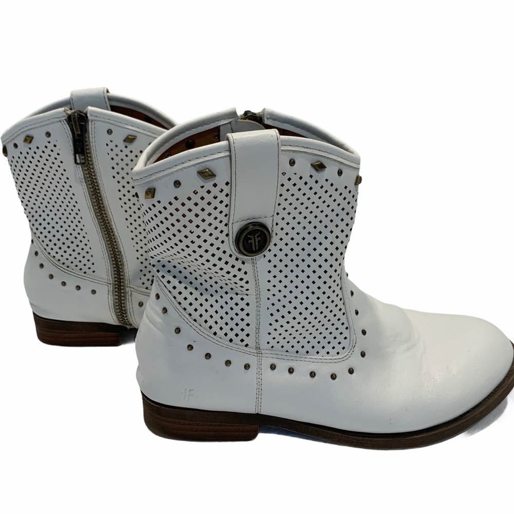 Frye Melissa button perfed studded white boot
